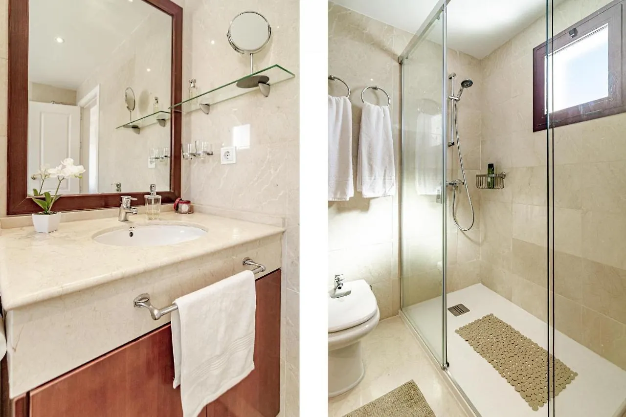 Seaside 3 Bedroom Penthouse Next To The Beach In San Pedro 마르베야