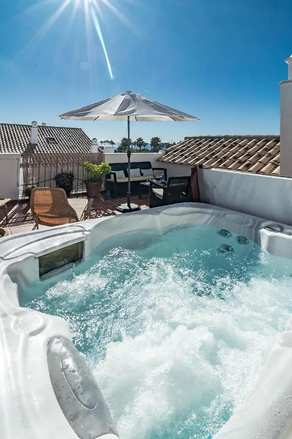 Apartment Seaside 3 Bedroom Penthouse Next To The Beach In San Pedro Marbella
